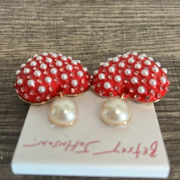 Betsey Johnson | Red Heart Necklace w/ Matching Earrings ♥️ - Picture 17 of 17